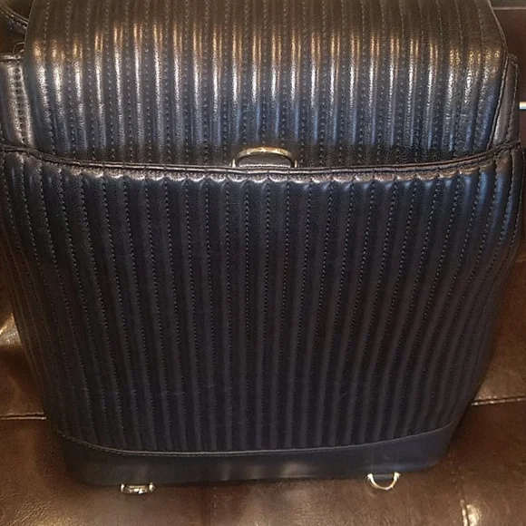 Henri bendel backpack - Picture 13 of 16